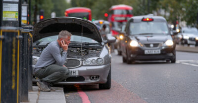 What to Do When Your Car Breaks Down Mid-Commute (1)