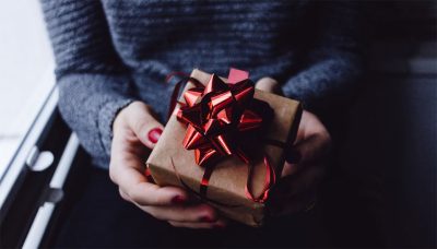 Why Vintage and Antique Gifts Are Always Better Than Mass-Produced Gifts (1)
