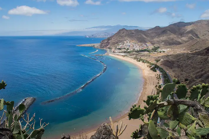 Why You Should Visit L'Ampolla and Tenerife beach