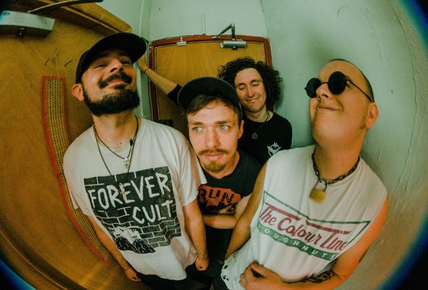 bedsit interview hull band