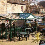 hervey's wine bar holmfirth exterior