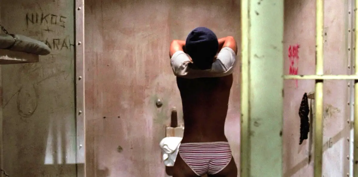 Caged Heat (1974) – Film Review. Female prison exploitation effort.