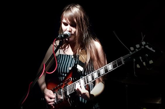 calva louise live review oporto leeds march 2019 singer