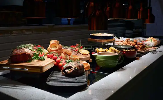 cosmo luxe leeds restaurant review buffet