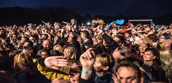 cotton clouds festival 2018 live review crowd