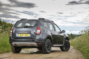 dacia duster rear car review