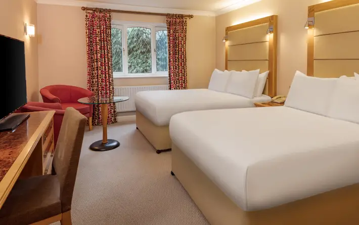 forest pines hotel review bedroom