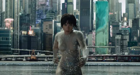 ghost in the shell film review scarlett johansson