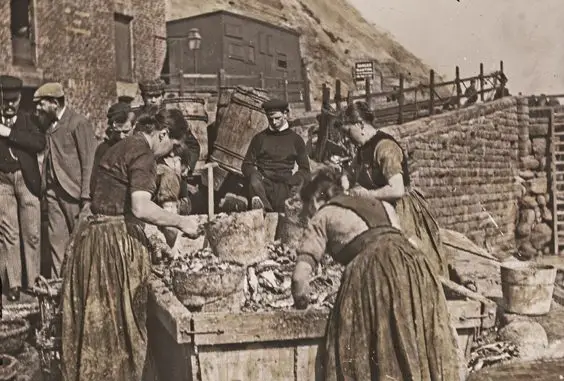 historic scarborough in old photographs herring girls