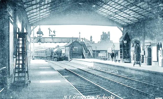 historic tadcaster 26. Tadcaster Station, 1915