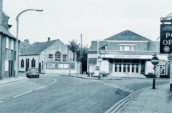 historic tadcaster 37. Regal Cinema and the Sunday School