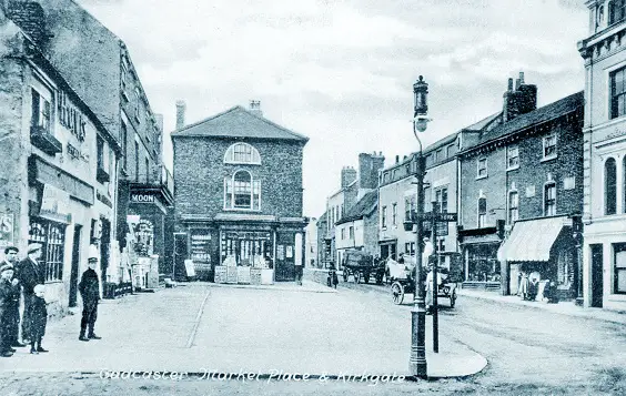 historic tadcaster 40. Market Place