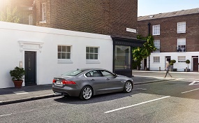 jaguar xe rear view