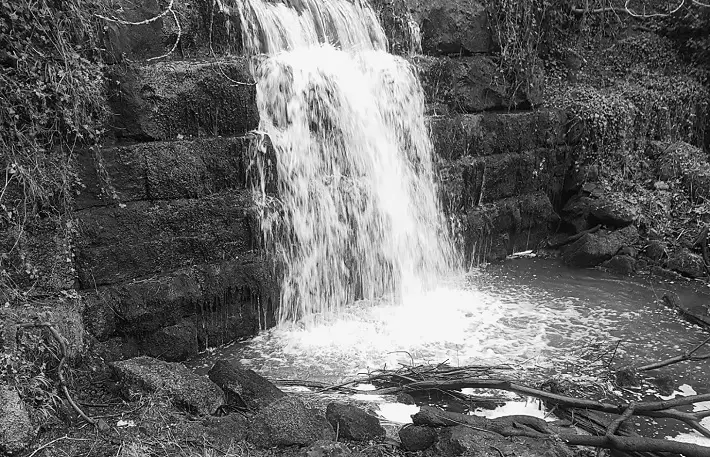 janet's foss malhamdale malham cove waterfall