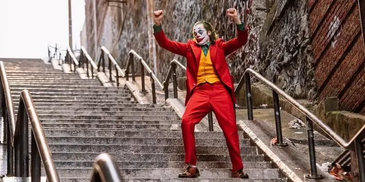 joker film review stairs