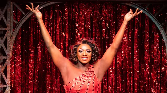 kinky boots review hull new theatre november 2019 cast