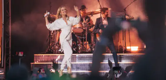 kylie minogue live review scarborough main