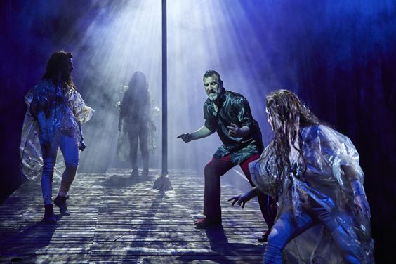 macbeth review hull new theatre february 2019 witches