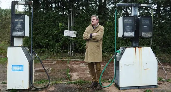 miles jupp