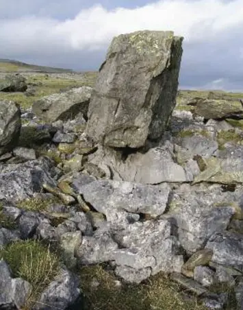 norber erratics walk boulder