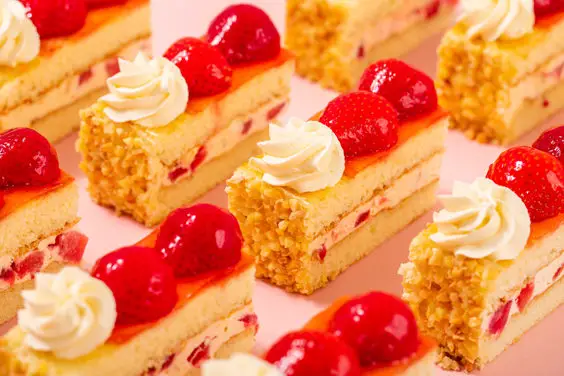 patisserie valerie york review strawberry