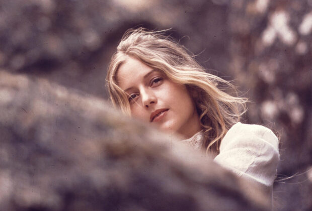 picnic at hanging rock film review