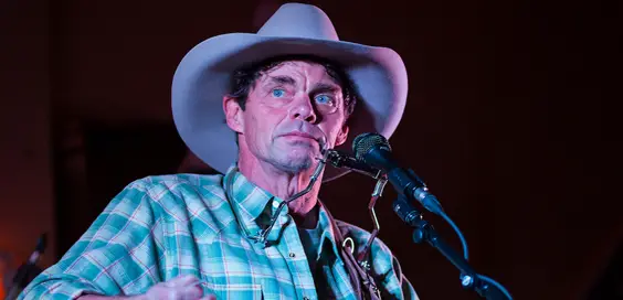 rich hall's hoedown comedy live review barnsley civic may 2018 hat