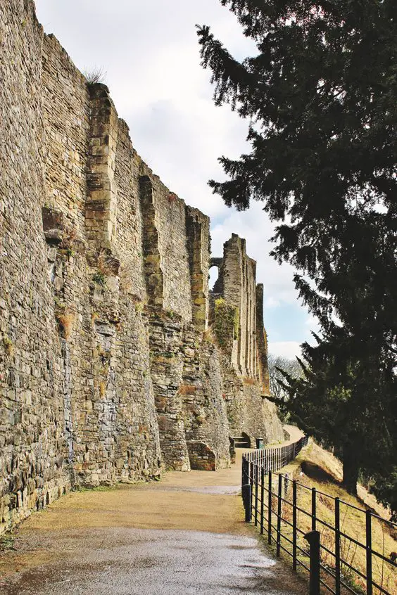 richmond castle history Castle Walk