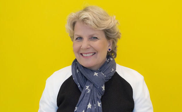sandi toksvig live review leeds town hall february 2020 main
