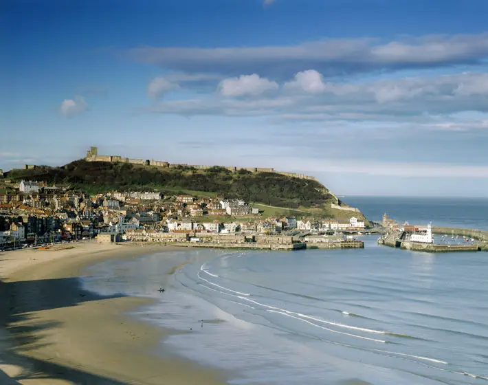 scarborough castle potted history panorama