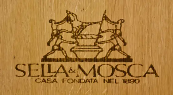 sella and mosca unique winery sardegna italy logo