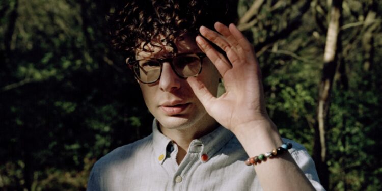 simon amstell spirit hole live review york grand opera house main