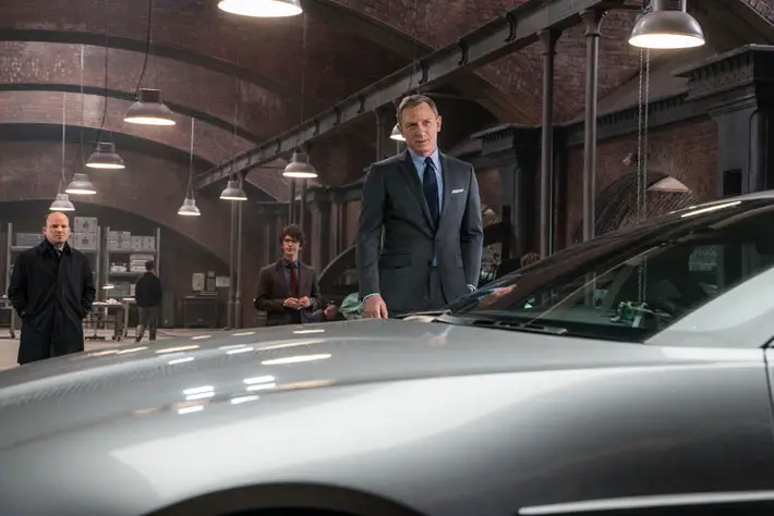 spectre film review car