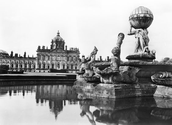 stately homes of yorkshire Castle-Howard