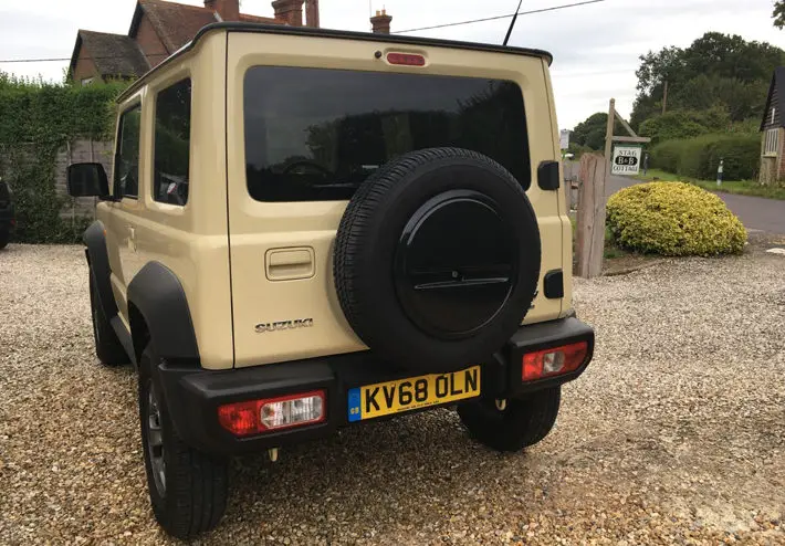 suzuki jimny 2019 review rear view