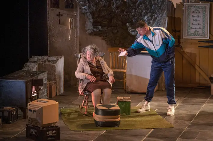 the beauty queen of leenane review hull truck theatre october 2019 stage