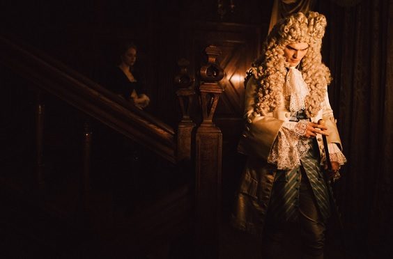 the favourite film review period drama