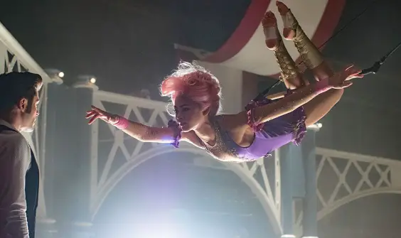 the greatest showman film review acrobat