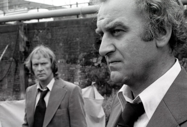 the sweeney series 4 review (1)