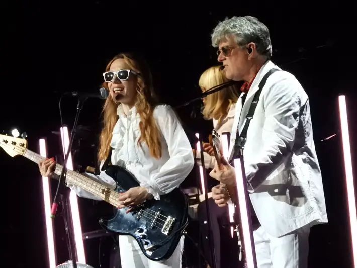 tom bailey live review leeds arena thompson twins