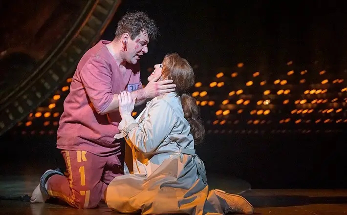 tosca review leeds grand