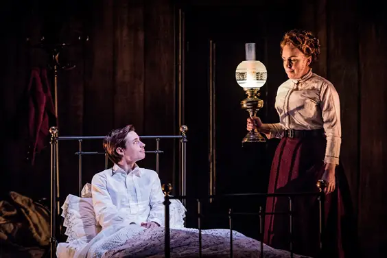 turn of the screw review west yorkshire playhouse march 2018 stage
