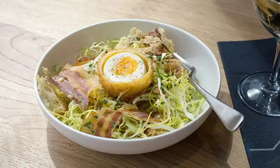 wellbourne brasserie white city restaurant review lyonnaise salad