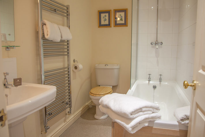 wensleydale hotel middleham review bedroom