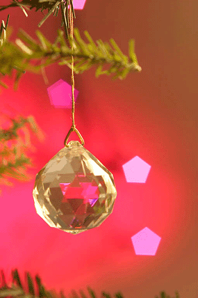 xmas ornaments red