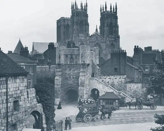 york history tour bootham bar